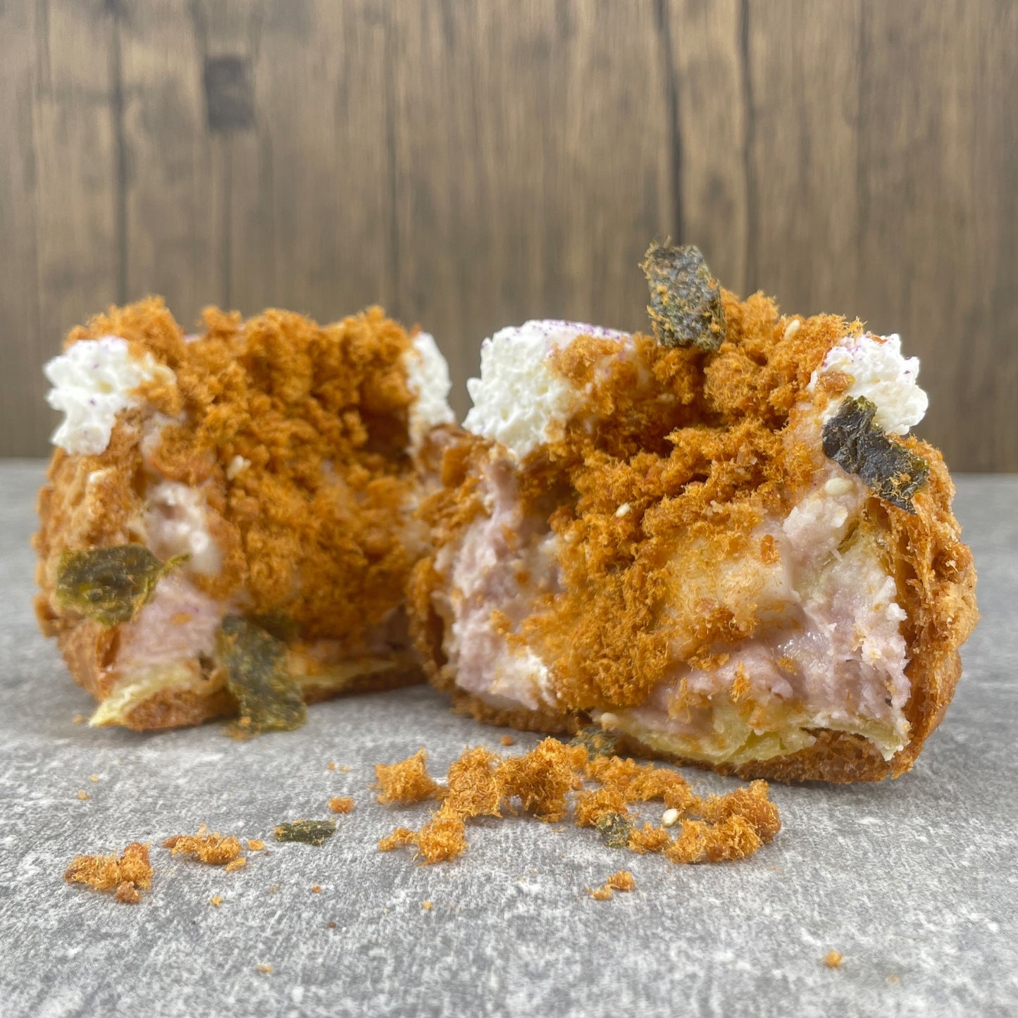 [鹹鹹甜甜之選]台式芋泥鹹蛋肉鬆麻糬手工泡芙 [Sweet & Savoury] Taiwanese Taro Salted Duck Egg Meat Floss Mochi