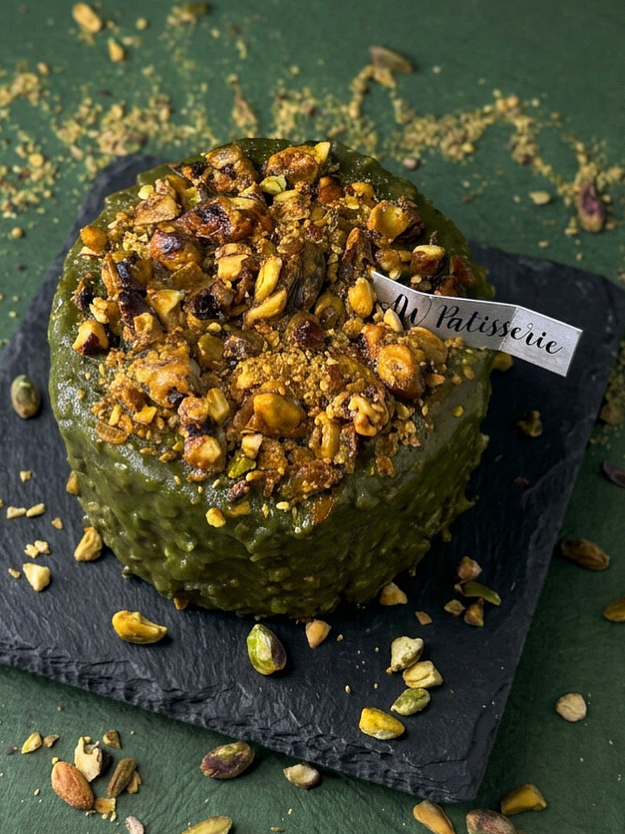 [A Must-Try for Pistachio Lovers] AW Patisserie Triple Pistachio Crunchy Cake