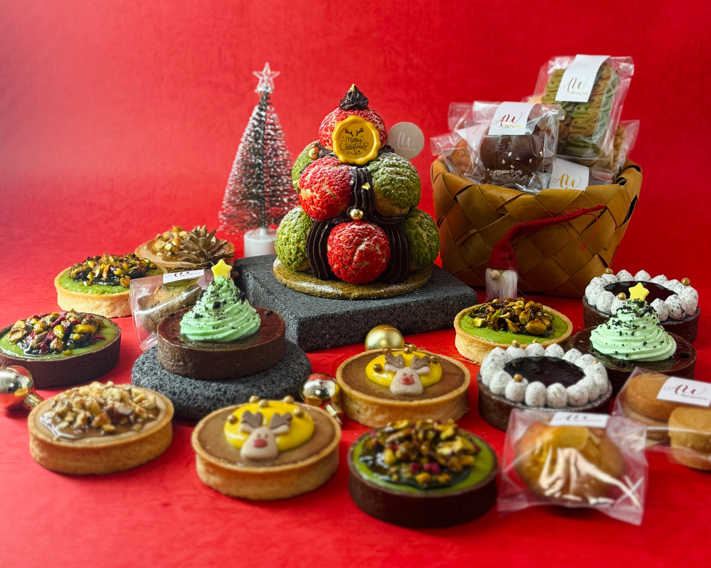 【聖誕 PARTY SET 2025】AW Patisserie 法式手工甜品套裝 (12-16人份) | 聖誕蛋糕、手工撻、曲奇組合